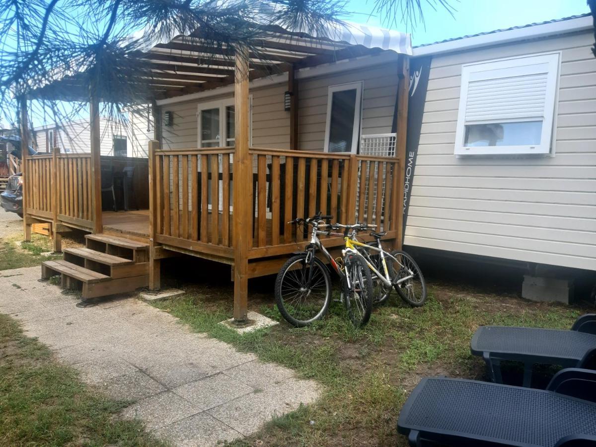 Camping Des Dunes De Contis Mobilhome 3Ch, Saint-Julien-en-Born Dış mekan fotoğraf