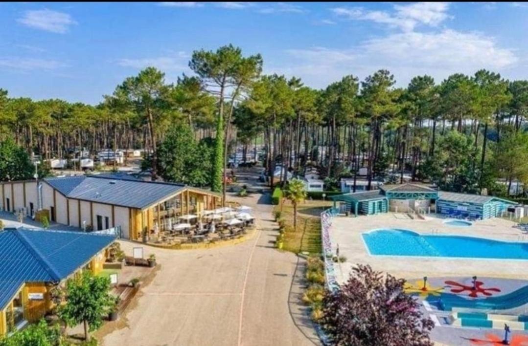 Camping Des Dunes De Contis Mobilhome 3Ch, Saint-Julien-en-Born Dış mekan fotoğraf